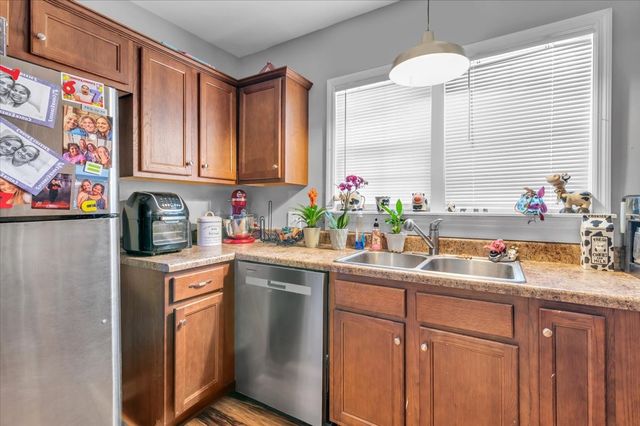 1015 Hills Chapel Rd, Manchester, TN 37355