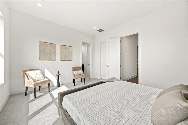 2855 Decker Place, Houston, TX 77003