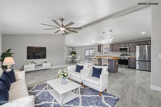 11935 S Amber Ann Lane, Tucson, AZ 85736