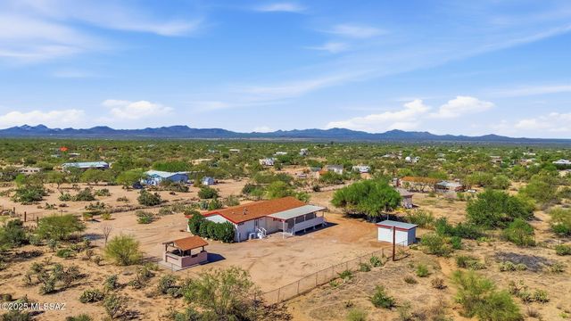 11935 S Amber Ann Lane, Tucson, AZ 85736