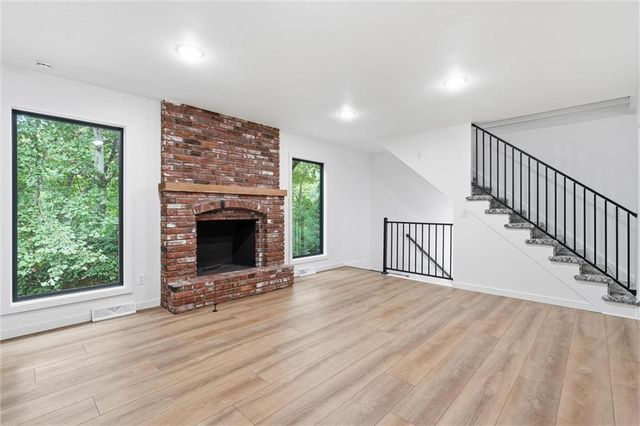 4606 NW 83rd Street, Kansas City, MO 64151