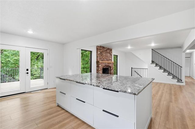 4606 NW 83rd Street, Kansas City, MO 64151