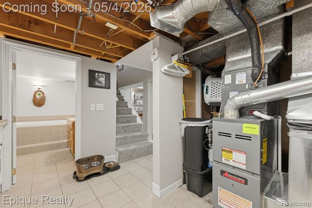 2413 Church Street, Port Huron, MI 48060