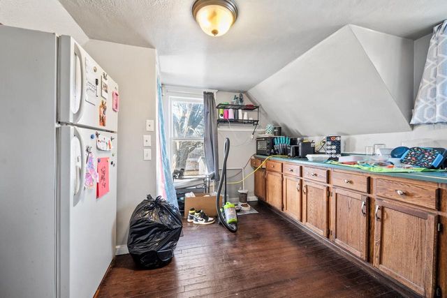 1115 N RICHMOND STREET, Appleton, WI 54911