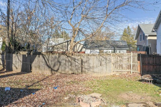 1115 N RICHMOND STREET, Appleton, WI 54911