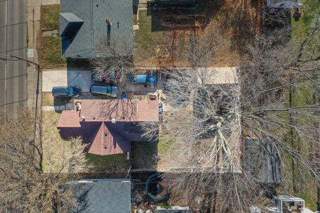 1115 N RICHMOND STREET, Appleton, WI 54911