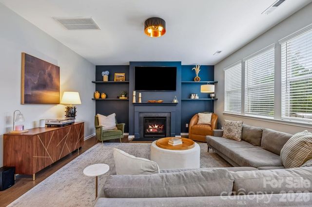 1809 Shelbourne Way, Fort Mill, SC 29707