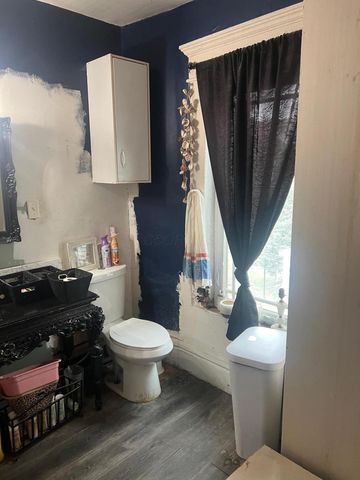 85 S Warren Avenue, Columbus, OH 43204