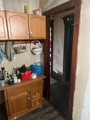 85 S Warren Avenue, Columbus, OH 43204