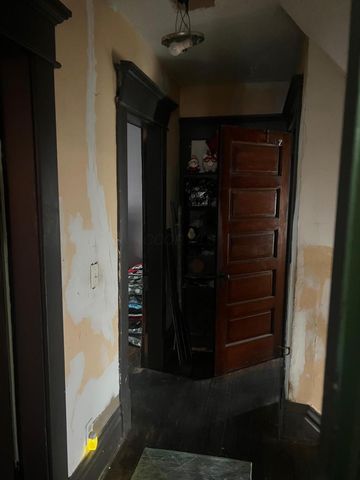 85 S Warren Avenue, Columbus, OH 43204