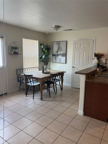 725 Lazy Crest Drive, Fort Worth, TX 76140