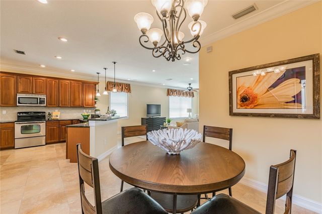 13920 CLUBHOUSE DRIVE, Tampa, FL 33618