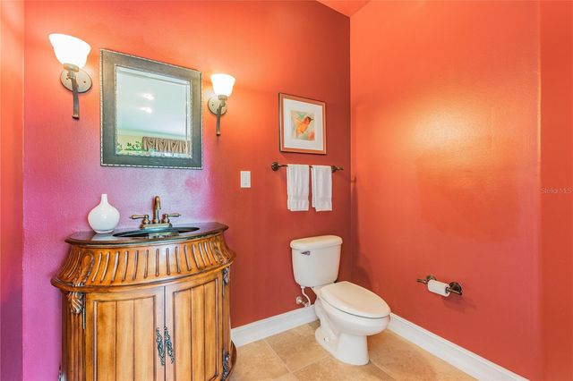 13920 CLUBHOUSE DRIVE, Tampa, FL 33618