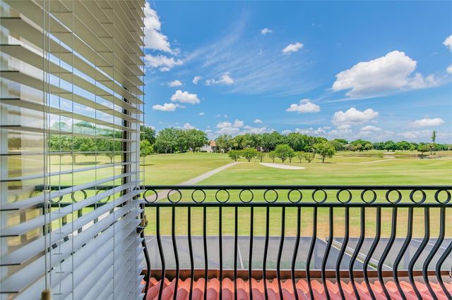 13920 CLUBHOUSE DRIVE, Tampa, FL 33618