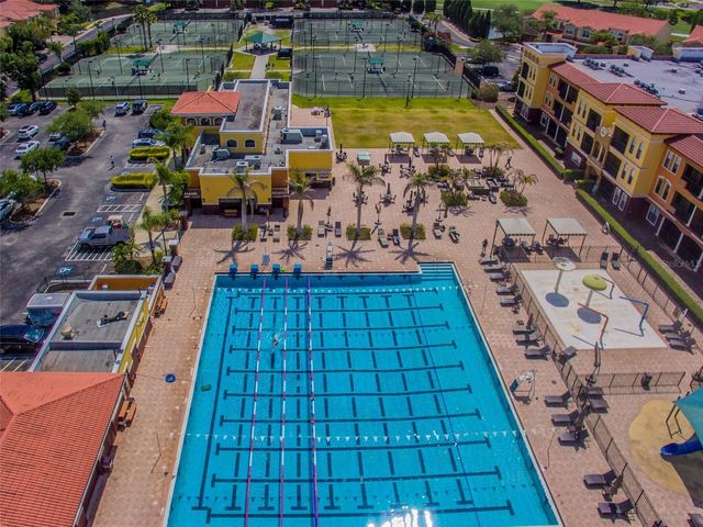 13920 CLUBHOUSE DRIVE, Tampa, FL 33618