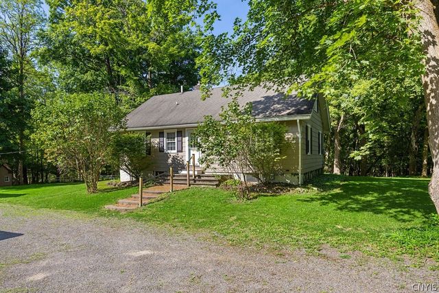 8118 East Seneca, Manlius, NY 13104