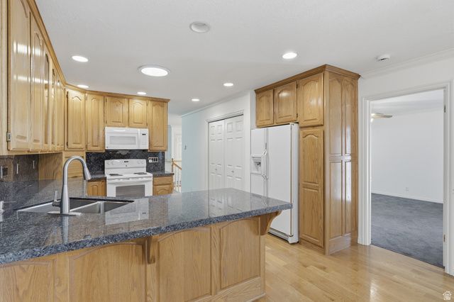 1597 W CORNERSTONE WAY, South Jordan, UT 84095