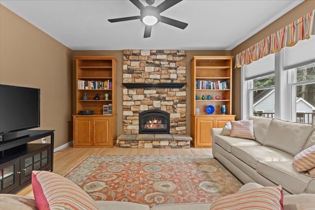 182 Barrett Lane, Williston, VT 05495