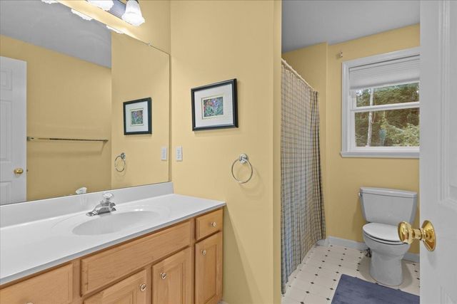182 Barrett Lane, Williston, VT 05495