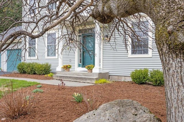 182 Barrett Lane, Williston, VT 05495