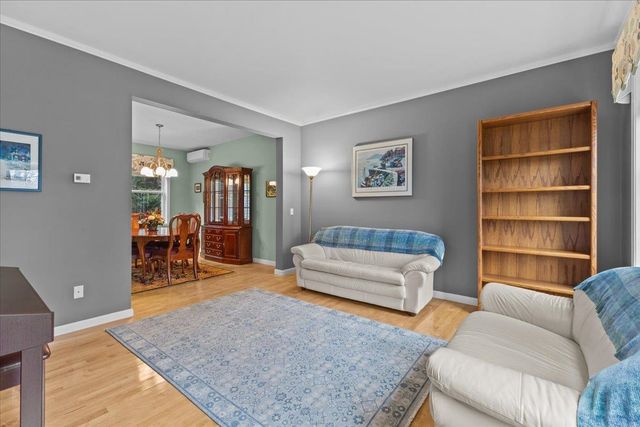 182 Barrett Lane, Williston, VT 05495