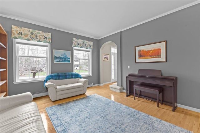 182 Barrett Lane, Williston, VT 05495