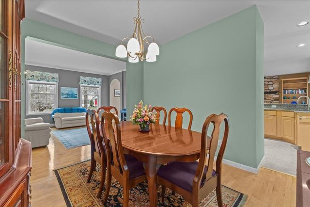 182 Barrett Lane, Williston, VT 05495
