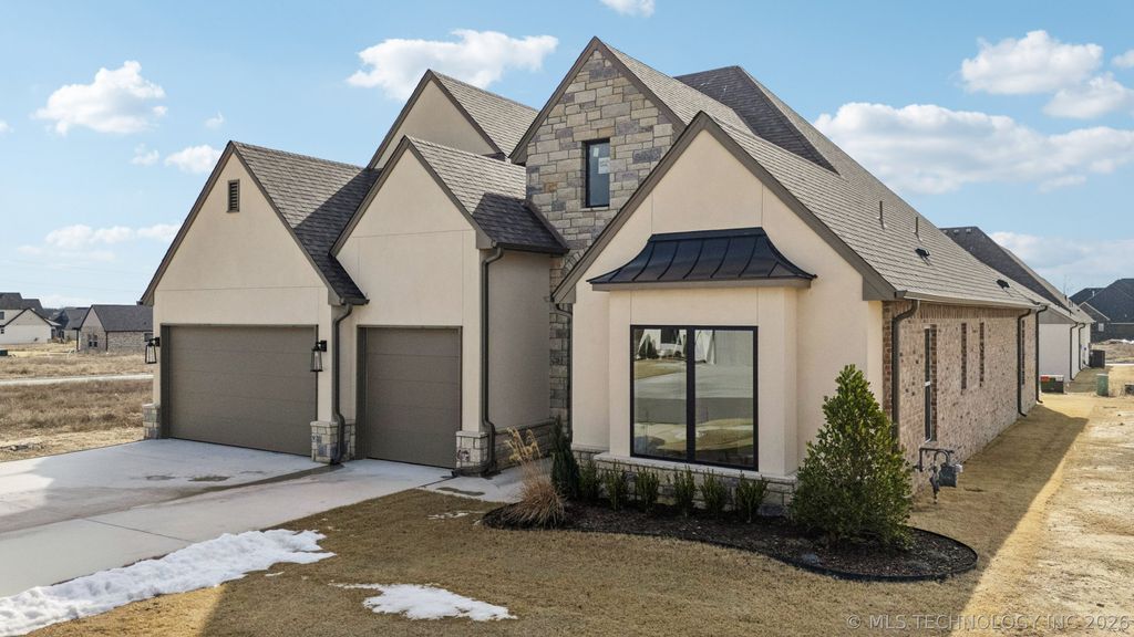 2614 E 134th Circle S, Bixby, OK 74008