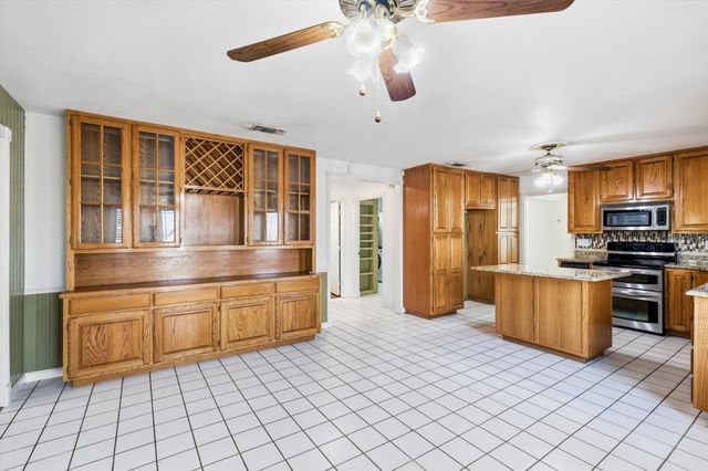 123 Valley Ranch Road, Sherman, TX 75092