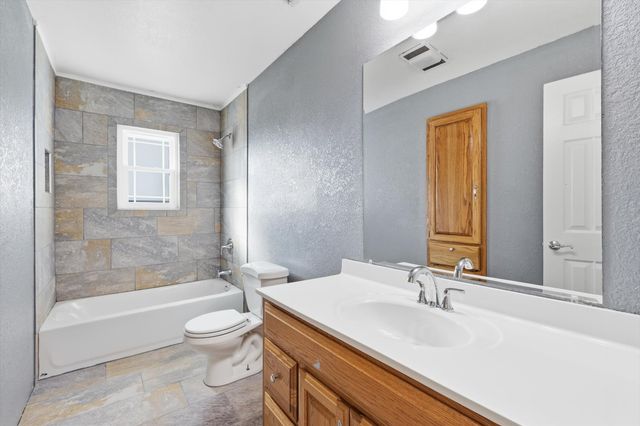 123 Valley Ranch Road, Sherman, TX 75092