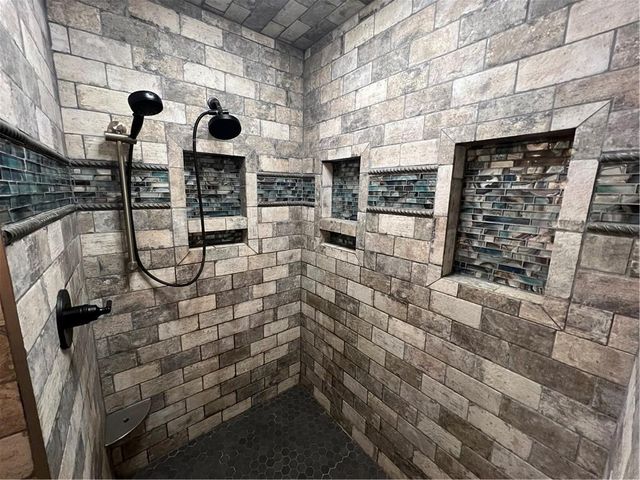 201 Abigaile Court, Mcdonough, GA 30252