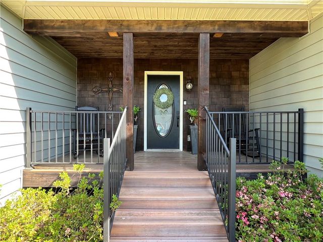 201 Abigaile Court, Mcdonough, GA 30252