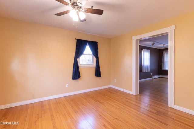 4110 Consaul Road, Niskayuna, NY 12304