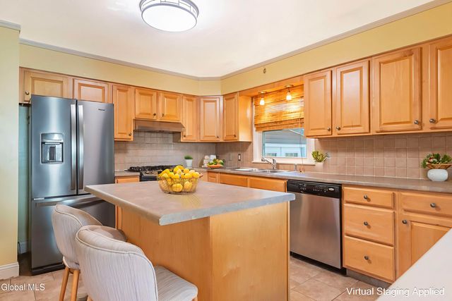 4110 Consaul Road, Niskayuna, NY 12304