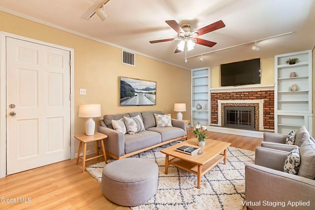 4110 Consaul Road, Niskayuna, NY 12304