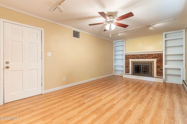 4110 Consaul Road, Niskayuna, NY 12304