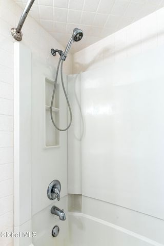 4110 Consaul Road, Niskayuna, NY 12304