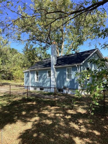 559 Arthur Avenue, Pontiac, MI 48341