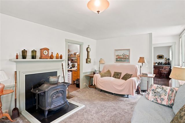 362 Abbott Run Valley Road, Cumberland, RI 02864
