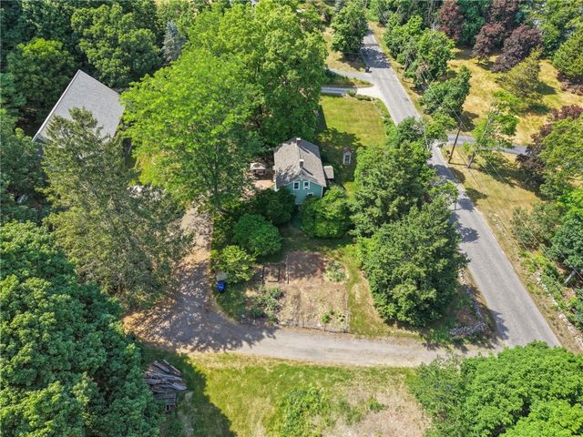 362 Abbott Run Valley Road, Cumberland, RI 02864