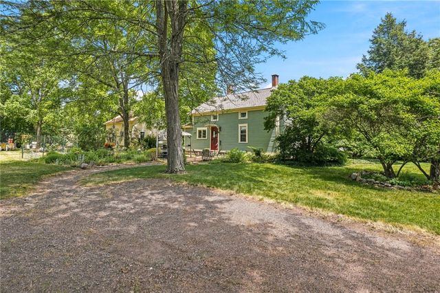 362 Abbott Run Valley Road, Cumberland, RI 02864