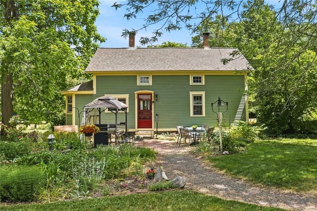 362 Abbott Run Valley Road, Cumberland, RI 02864