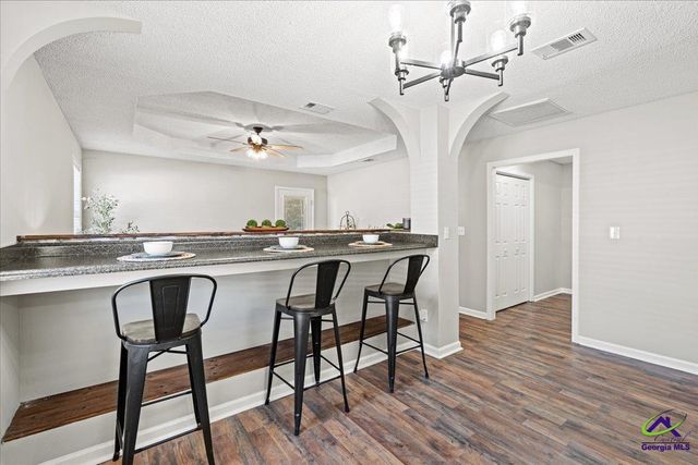 302 Strawbridge Lane, Bonaire, GA 31005