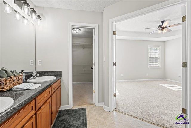 302 Strawbridge Lane, Bonaire, GA 31005