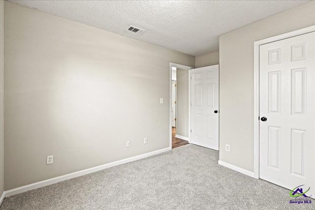 302 Strawbridge Lane, Bonaire, GA 31005