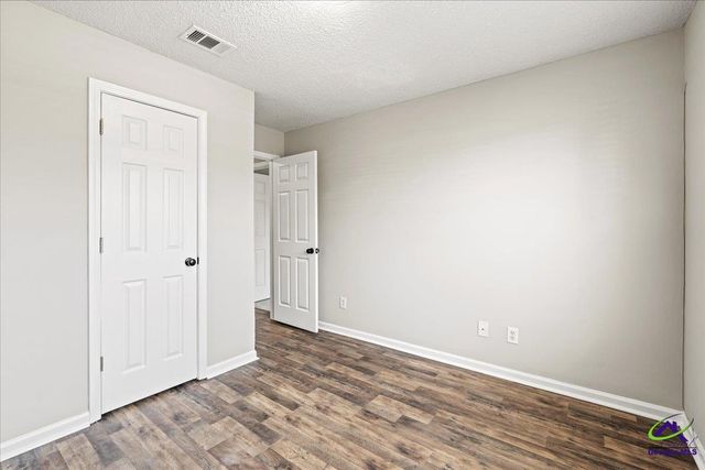 302 Strawbridge Lane, Bonaire, GA 31005