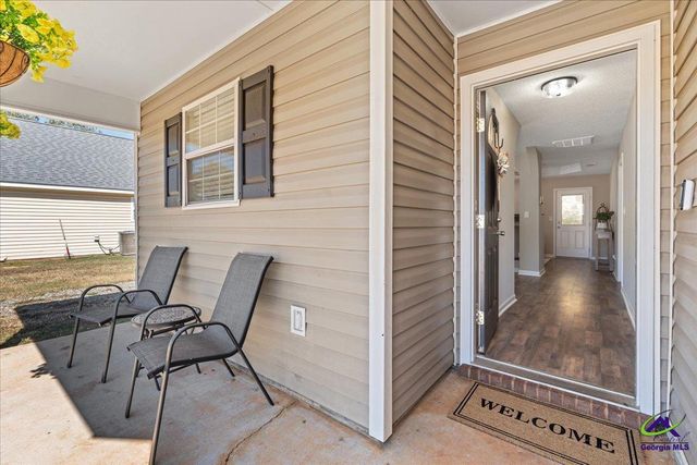 302 Strawbridge Lane, Bonaire, GA 31005