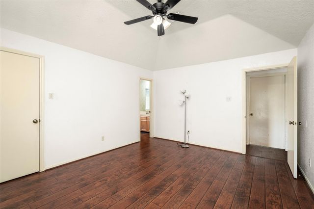 7006 Tara Blue Ridge Drive, Richmond, TX 77469