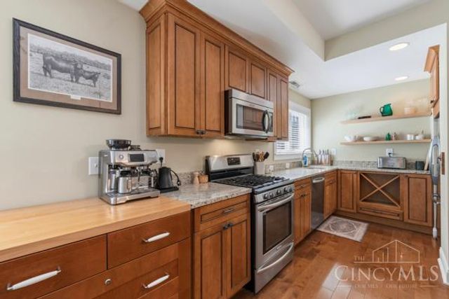 448 Delta Avenue, Cincinnati, OH 45226