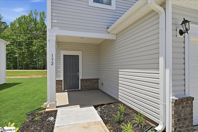 132 Bechler Drive, Gray Court, SC 29645